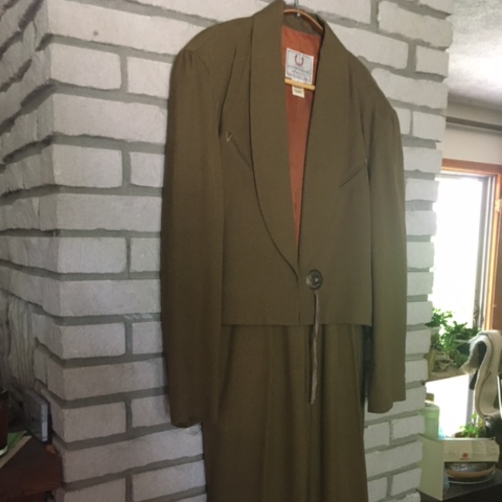 Vintage early 1990's Alfred Sung 2 piece pant-suit  -'zoot. High-waisted. Khaki.